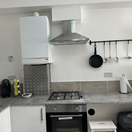 High Barnet Studio Flat Exterior photo